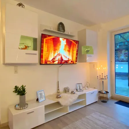Moderne Fewo Weinberge Netflix Appartement Zell