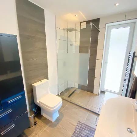 Appartement Moderne Fewo Weinberge Netflix Zell